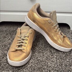 Adidas Women's Gold Sneakers